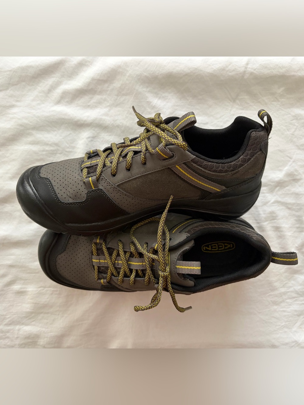 KEEN Montford Men’s Sz 10 Dark Gray Sneakers Hikers Casual Comfy Like New!